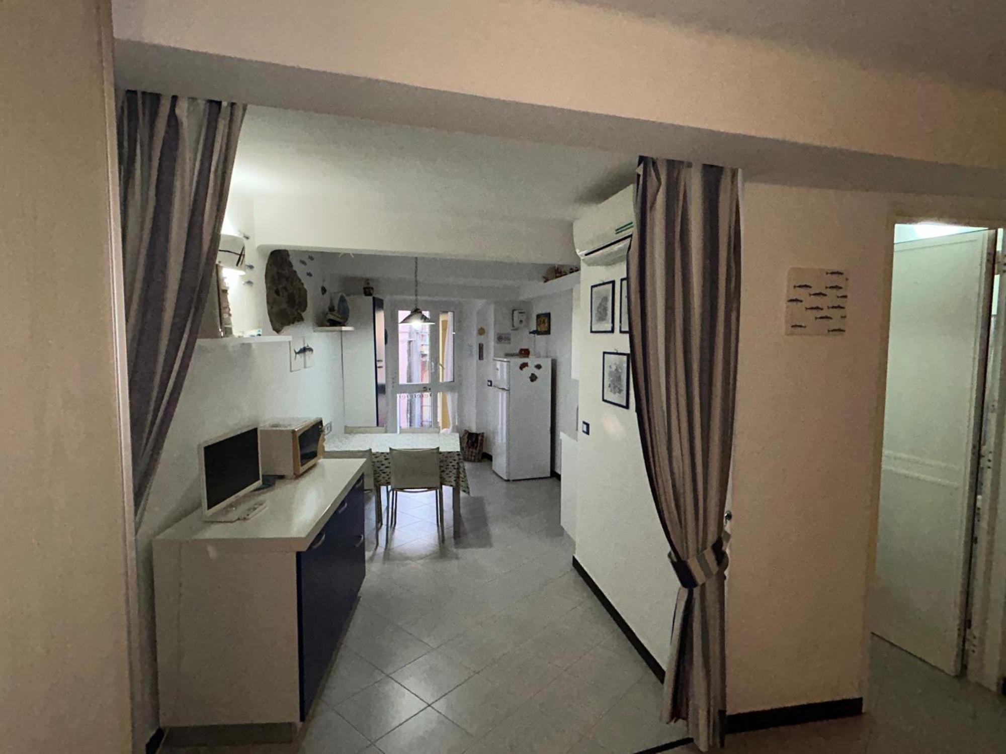 Pippo Cosy Studio Flat With Ac Monterosso al Mare Luaran gambar